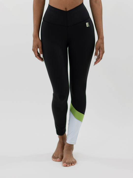PE Nation Sprint Time Legging - FINAL SALE