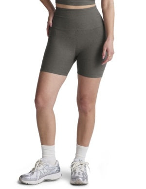 Beyond Yoga Kepp Pace Biker Short