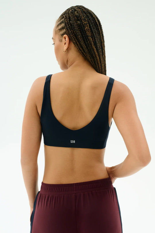 Weight Corepower Splits59 Scoop Back Bra – CorePower Yoga