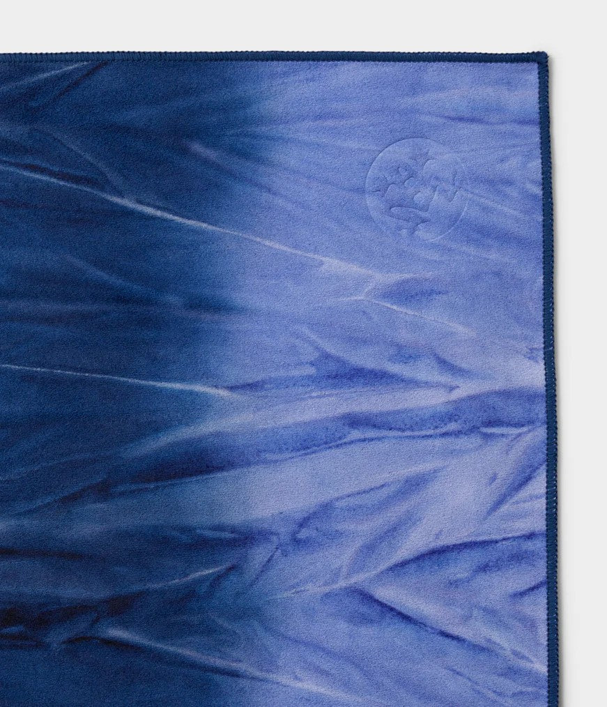 eQua Hand Towel