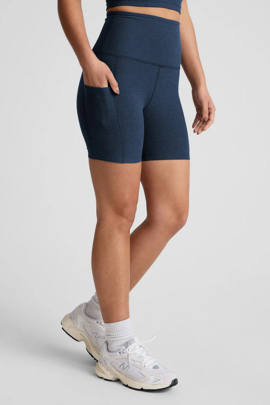 Beyond Yoga Keep Pace 5" Short