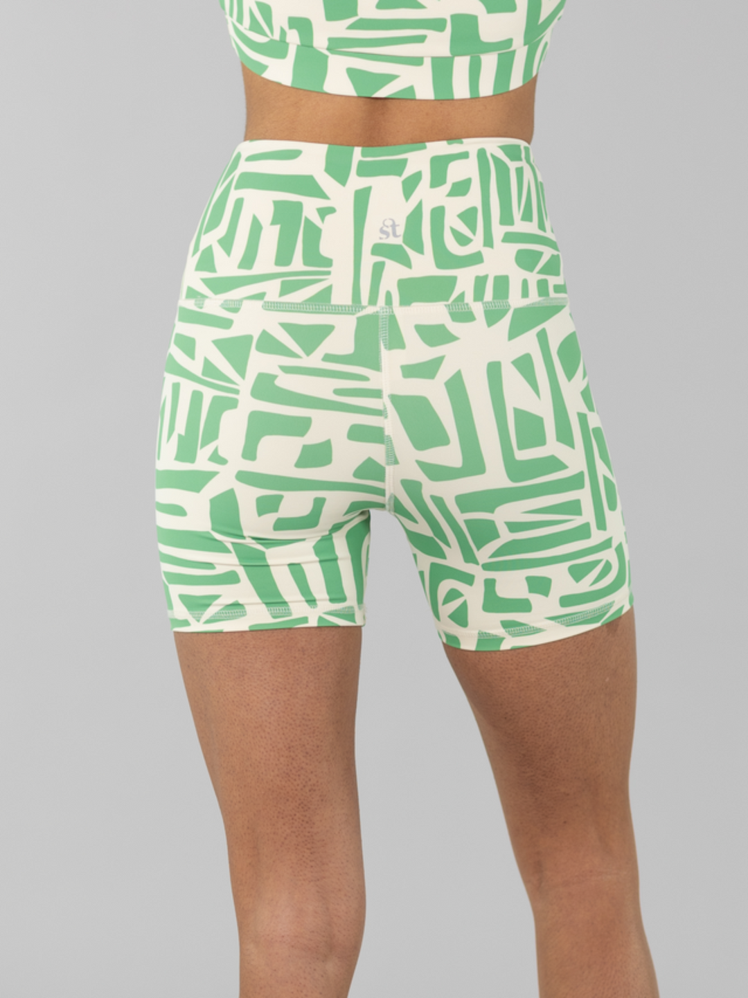 Strut This Gusher Short